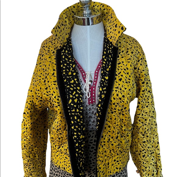 Reworked Vintage 80’s REVERSIBLE Satin Boho Jacket - Picture 4 of 14